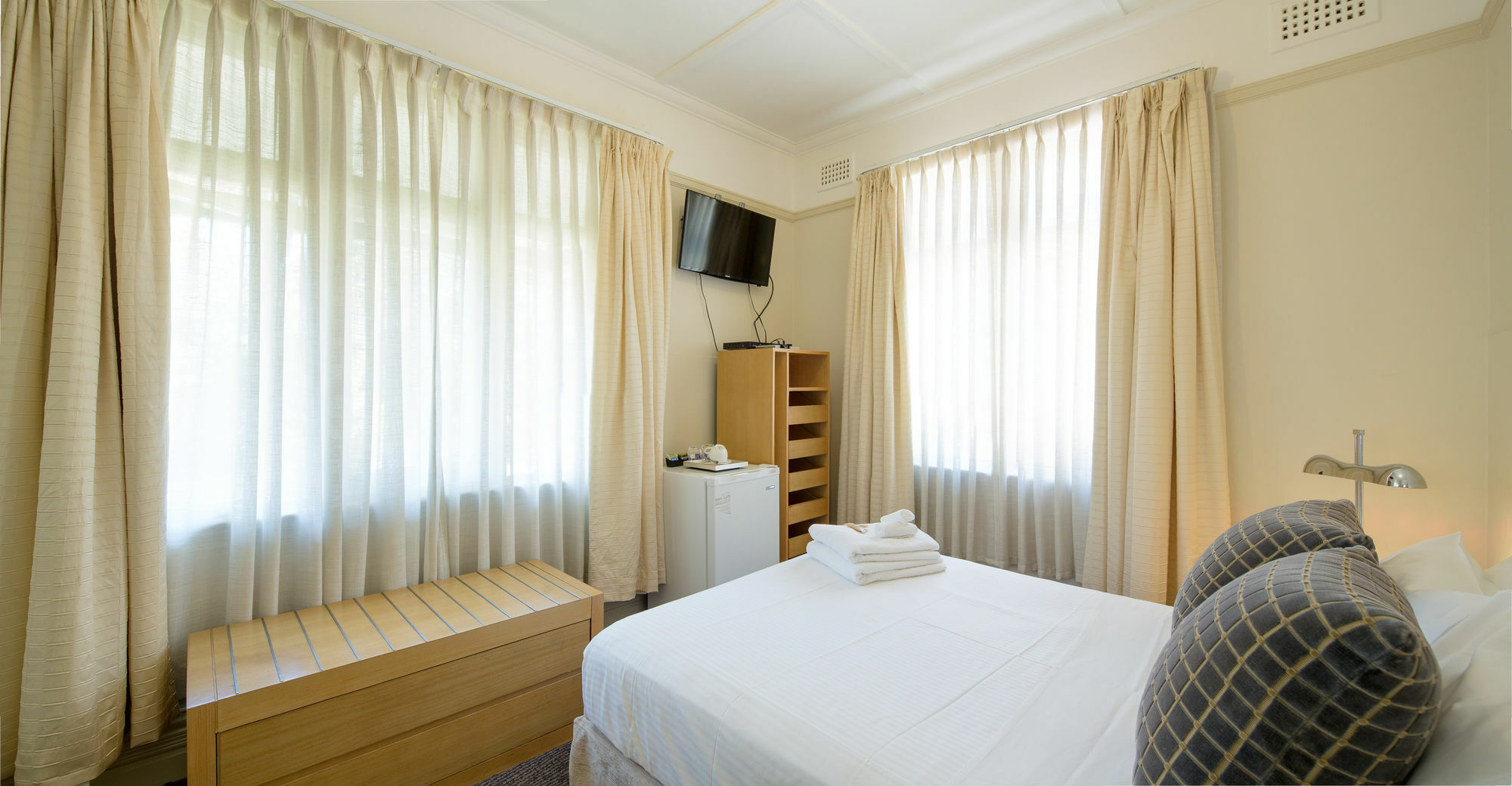 Neutral Bay Lodge Сидней Экстерьер фото